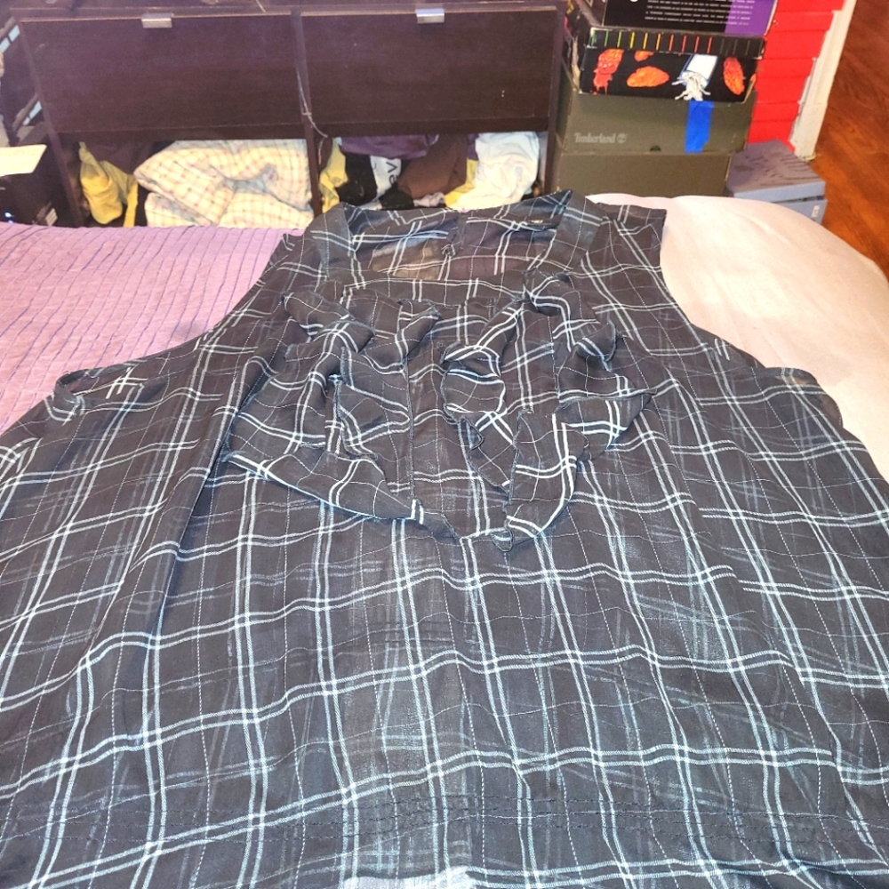 SHEER PLUS-SIZED SHIRT